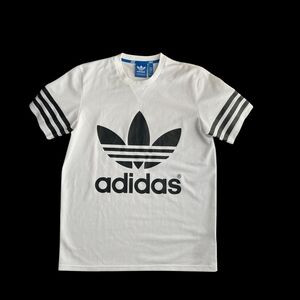 Adidas White and Black Logo T-Shirt Size M